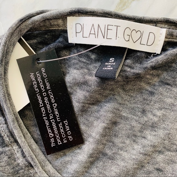 💕SOLD ON EBAY💕 🌈HP🌈 Rainbow Crop Top Tee - Picture 3 of 4